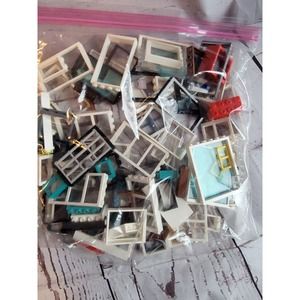 97 piece Lego Windows and Doors Jail Vintage Frames Read